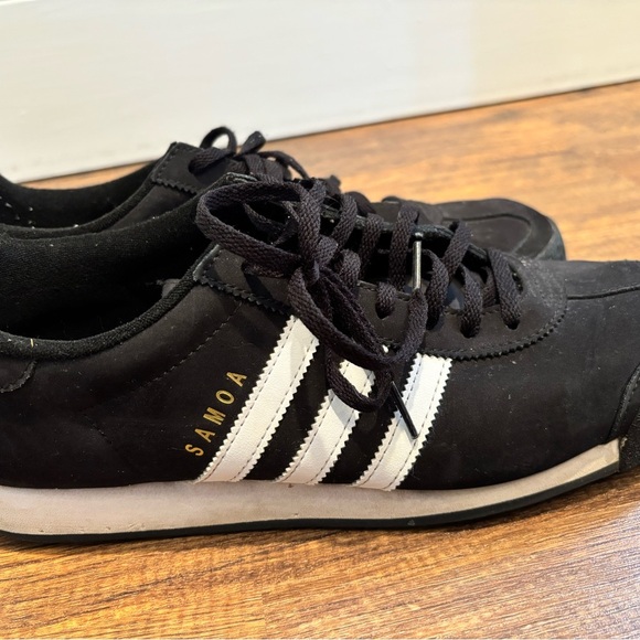 adidas Samoa Core Black Athletic Shoes casual mens size 11 basic - Picture 10 of 12
